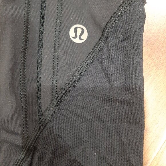 Lululemon side stitch cropped leggings - Picture 4 of 7
